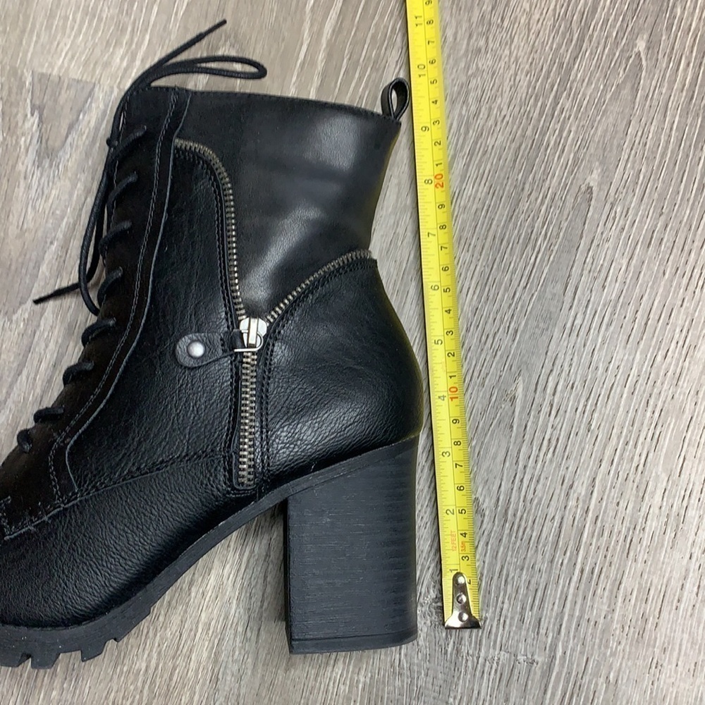 Brand New High Heel Black Boots Size 9.5 - Picture 8 of 12
